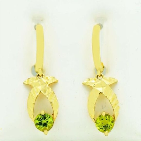 Genuine 0.86 Cts Peridot Dangling Earring 14k Yellow Gold - Picture 2 of 3